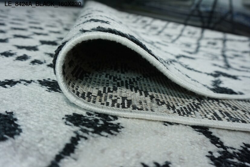 le_8424a_black_160x230