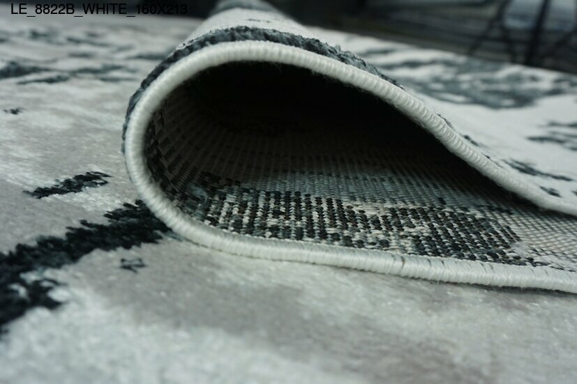 le_8822b_white_160x213